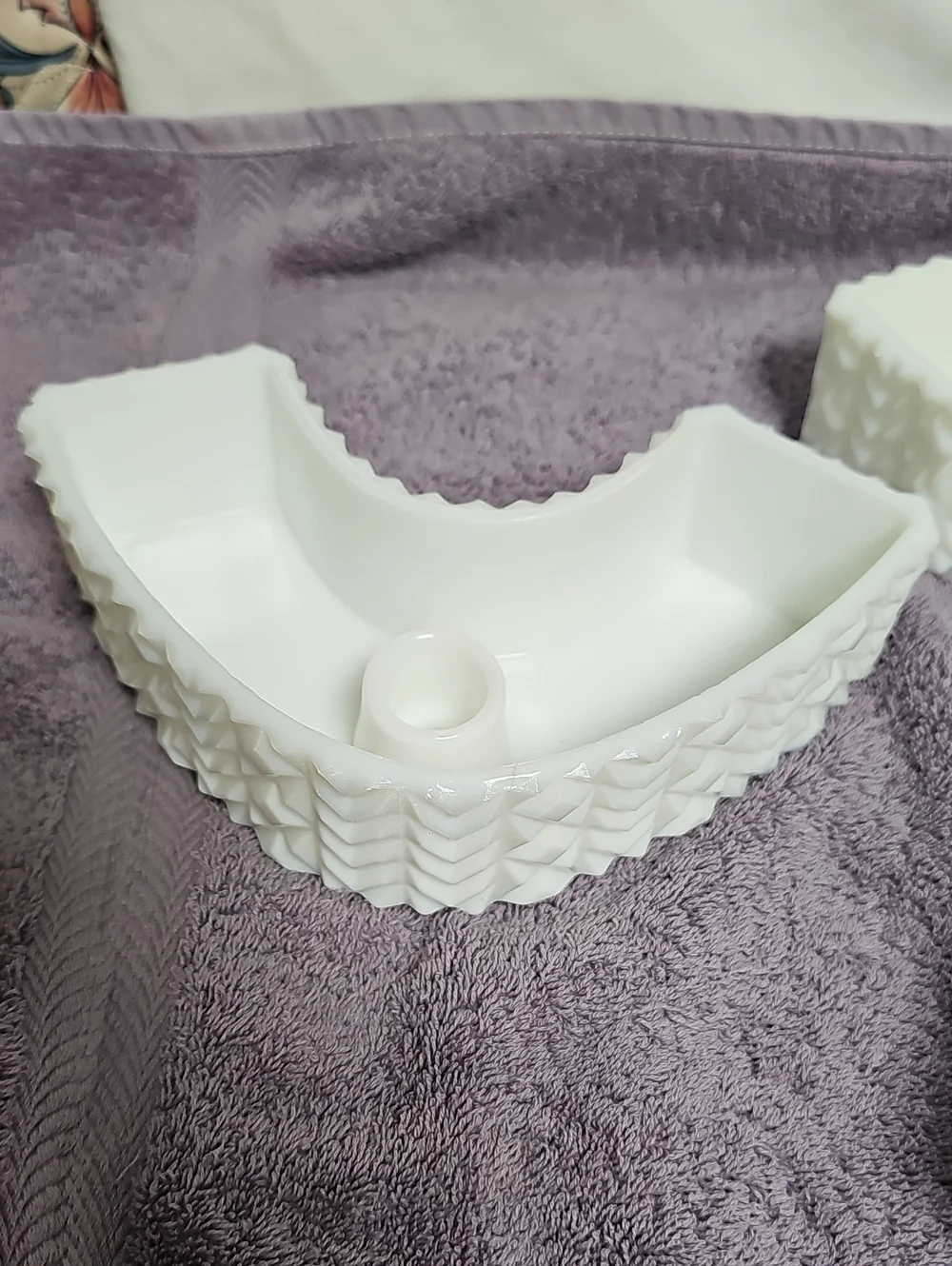 Vintage Westmoreland Curved Candle/Server Milk Glass Home Accents